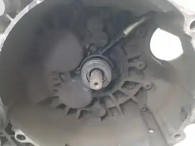 Автозапчастина б/у коробка передач для skoda superb (3v3) 2.0 tdi посилання на oem iam qfz  02q301107aj
