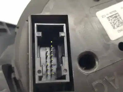 Автозапчасти б/у приборная доска за skoda superb (3v3) 2.0 tdi ссылки oem iam 3v0920741b  3v0920741b