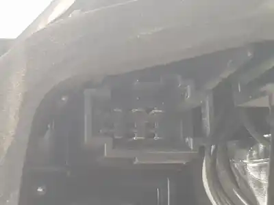 Second-hand car spare part right tailgate light for skoda superb (3v3) 2.0 tdi oem iam references 3v5945208a  3v5945208a