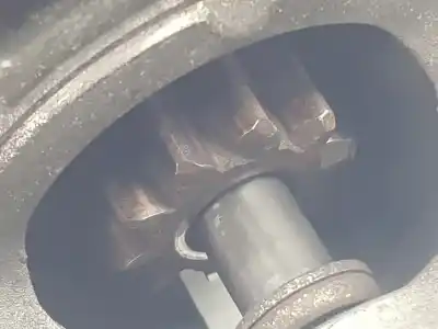 Peça sobressalente para automóvel em segunda mão motor de arranque por bmw x1 (e84) xdrive 20d referências oem iam 8570238  12418570238