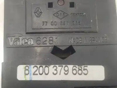 Автозапчастина б/у управління світлом для renault kangoo express (fw0/1_) 1.5 dci 75 (fw07 fw10 fw04) посилання на oem iam 8200379685  8200379685