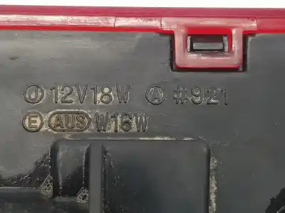 Автозапчасти б/у центральный задний фонарь за mitsubishi montero (v60/v70) 3.2 di-d all-four ссылки oem iam mr490839  mr490839