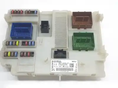 Peça sobressalente para automóvel em segunda mão caixa de fusíveis e relés por volvo xc60 2.0 d referências oem iam 31412969