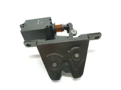 Second-hand car spare part trunk lock for bmw 5 (e39) 530 i oem iam references 51248236897  8236897