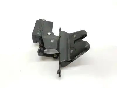 Second-hand car spare part trunk lock for bmw 5 (e39) 530 i oem iam references 51248236897  8236897