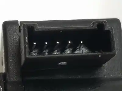 Second-hand car spare part trunk lock for bmw 5 (e39) 530 i oem iam references 51248236897  8236897