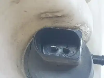 Second-hand car spare part windscreen washer bottle for bmw 5 (e39) 530 i oem iam references 8364941  61607038432