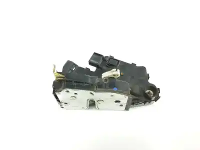 Second-hand car spare part left front door lock for bmw 3 (e46) 320 d oem iam references 7011241