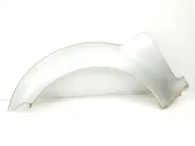 Second-hand car spare part left front winglet for suzuki jimny sn (fj) 1.3 16v cat 82 cv / 60 kw oem iam references 7763081a00