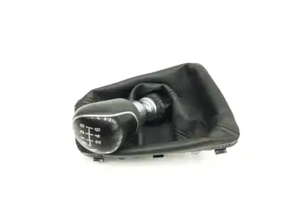 Second-hand car spare part GEAR LEVER KNOB for FORD FOCUS LIM.  OEM IAM references F1FR7217CKA  1874169