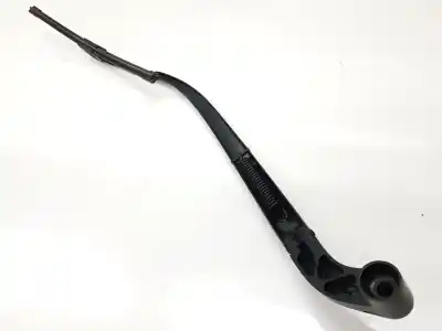 Second-hand car spare part front right windshield wiper arm for mazda 3 lim. () 2.0 cat oem iam references bjs867321  bjs867321