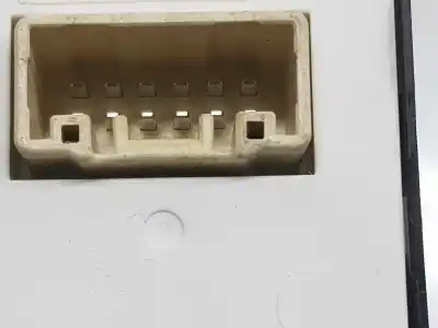 Peça sobressalente para automóvel em segunda mão botão / interruptor elevador vidro dianteiro esquerdo por mazda 3 lim. () 2.0 cat referências oem iam bhr966350a  bhr966350a