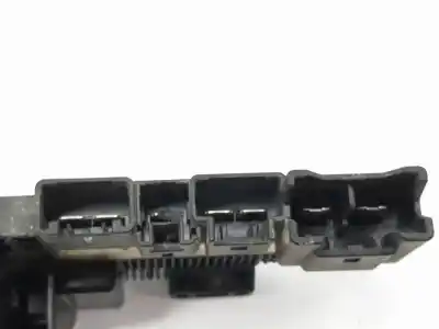 Second-hand car spare part fuse box unit for suzuki grand vitara ii (jt, te, td) 1.9 ddis a las 4 ruedas (jt419, td44, jb419wd, jb419xd) oem iam references 3674064j10  3674064j10 Second-hand car spare part fuse box unit for suzuki grand vitara ii (jt, te, td) 1.9 ddis a las 4 ruedas (jt419, td44, jb419wd, jb419xd) oem iam references 3674064j10  3674064j10