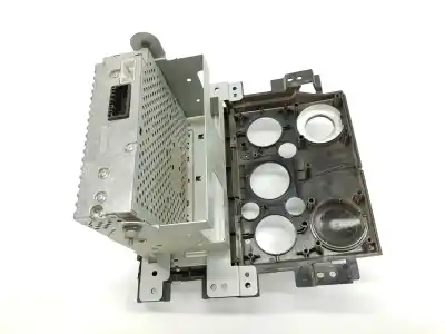 Second-hand car spare part audio system / radio cd for suzuki grand vitara ii (jt, te, td) 1.9 ddis a las 4 ruedas (jt419, td44, jb419wd, jb419xd) oem iam references 3910165jd  3910165jd0 Second-hand car spare part audio system / radio cd for suzuki grand vitara ii (jt, te, td) 1.9 ddis a las 4 ruedas (jt419, td44, jb419wd, jb419xd) oem iam references 3910165jd  3910165jd0