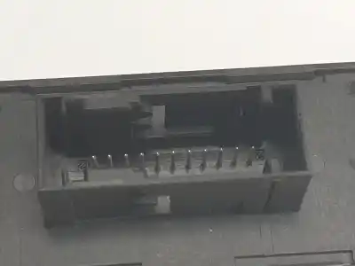 Second-hand car spare part electronic module for seat ibiza 1.0 tsi oem iam references 7p6907357e  7p6907357e