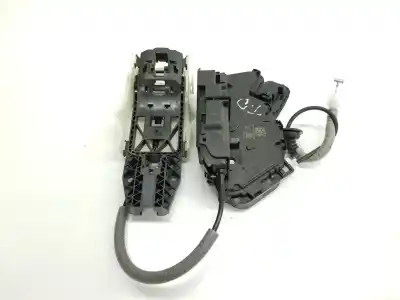 Автозапчастина б/у замок заднього правого дверя для skoda fabia ambition посилання на oem iam 5ta839016l  5g4839016d