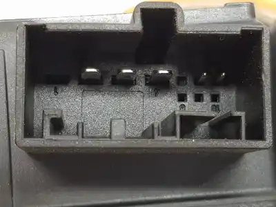 Автозапчастина б/у двиг скла задне ліво для skoda fabia ambition посилання на oem iam 5q0959408e