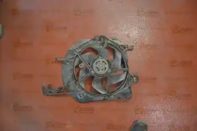 Pezzo di ricambio per auto di seconda mano Elettroventola per RENAULT TRAFIC CAJA CERRADA 2.0 dCi D FAP Riferimenti OEM IAM 7701066103  7701050191