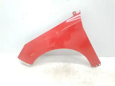 Peça sobressalente para automóvel em segunda mão GUARDA-LAMAS DIANTEIRO ESQUERDO por FORD FOCUS BERLINA (CB8)  Referências OEM IAM PBM51A16009AG  