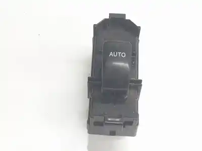 Piesă de schimb auto la mâna a doua Panou Comandã Geamuri Electrice Fatã Partea Din Dreapta pentru LEXUS IS 200 (DS2/IS2) 220d Referințe OEM IAM 8403053020  8403053020