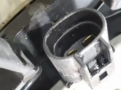 Автозапчастина б/у електро вентилятор для lexus is 200 (ds2/is2) 220d посилання на oem iam 1671126120  1636326070