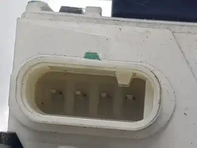 Peça sobressalente para automóvel em segunda mão fechadura da porta dianteira esquerda por clase c clase e lim. 2.1 cdi referências oem iam a2047202735  a2047202735