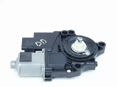 Pezzo di ricambio per auto di seconda mano Motore Alzacristalli Anteriore Destro per KIA CEED (JD) 1.0 Drive Riferimenti OEM IAM 82460A2010  82460A2010