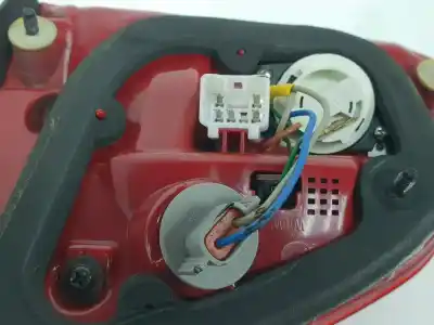 Peça sobressalente para automóvel em segunda mão farolim interior traseiro esquerdo por kia ceed (jd) 1.0 drive referências oem iam 92403a2200  92403a2200