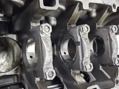 Автозапчасти б/у блокировать за audi a4 avant (8w5) 2.0 16v tdi ссылки oem iam   04l100091s