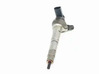 Second-hand car spare part injector for audi a4 avant (8w5) 2.0 16v tdi oem iam references 04l130277ac  04l130277ac