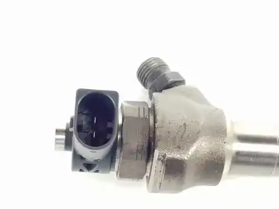 Second-hand car spare part injector for audi a4 avant (8w5) 2.0 16v tdi oem iam references 04l130277ac  04l130277ac