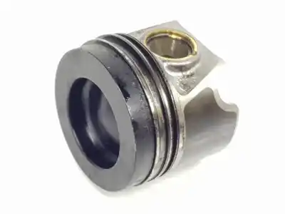 Second-hand car spare part piston for audi a4 avant (8w5) 2.0 16v tdi oem iam references 04l107065a  04l107065a