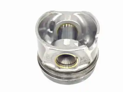 Second-hand car spare part piston for audi a4 avant (8w5) 2.0 16v tdi oem iam references 04l107065a  04l107065a