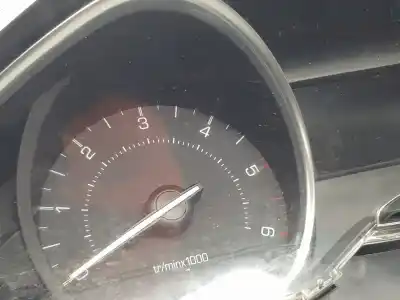 Peça sobressalente para automóvel em segunda mão quadrante por peugeot 208 active referências oem iam 9813869080  9813869080