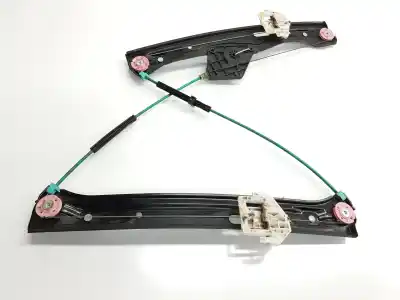 Peça sobressalente para automóvel em segunda mão elevador de vidros dianteiro direito por bmw serie 1 berlina 5p (f20) bmw 120d xdrive referências oem iam 7242562  51337281882