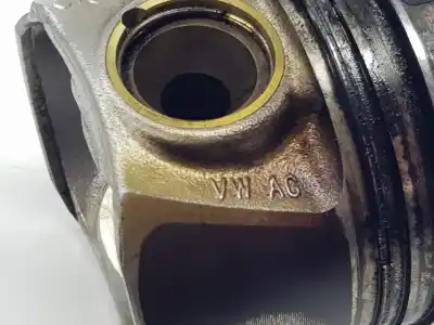 Автозапчастина б/у поршневий для skoda superb 2.0 tdi посилання на oem iam 04l107065am  04l107065am