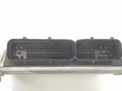 Автозапчастина б/у ебу контролер двигуна для jeep cherokee (kj) 2.5 crd 4x4 посилання на oem iam p56041700be  0281010291