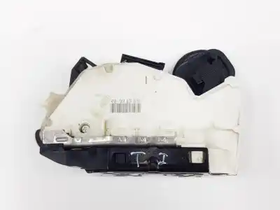 Pezzo di ricambio per auto di seconda mano serratura porta posteriore sinistra per volkswagen golf vi (5k1) 2.0 tdi riferimenti oem iam 5k4839015h