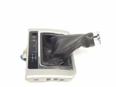 Pièce détachée automobile d'occasion Pommeau De Levier De Vitesses pour TOYOTA LAND CRUISER (J9) D4-D VX Références OEM IAM 5880860330E0  5881060060