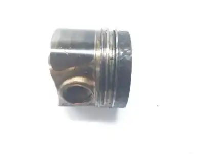 Second-hand car spare part piston for skoda superb 2.0 tdi oem iam references 04l107065am  04l107065am