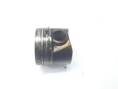Second-hand car spare part piston for skoda superb 2.0 tdi oem iam references 04l107065am  04l107065am