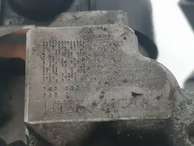 Автозапчастина б/у насос инжекційний для skoda superb 2.0 tdi посилання на oem iam 04l130755d  04l130755d