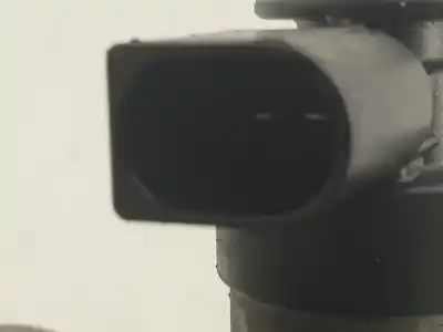 Автозапчастина б/у насос инжекційний для skoda superb 2.0 tdi посилання на oem iam 04l130755d  04l130755d