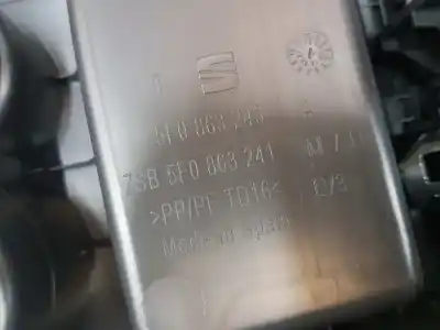 Автозапчастина б/у центральний подлокник для seat leon (5f1) 1.6 tdi посилання на oem iam 5f0863243  5f0863243