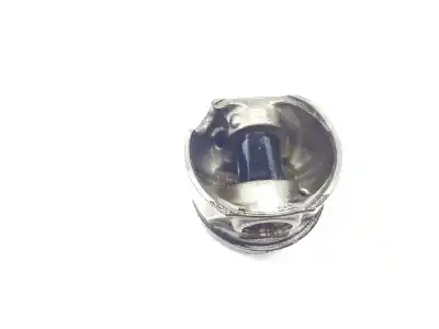Second-hand car spare part piston for skoda superb (3v3) 2.0 tdi oem iam references 04l107065am  04l107065am