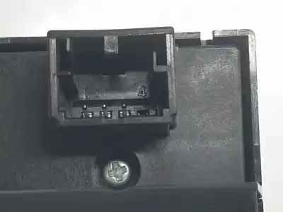 Pièce détachée automobile d'occasion bouton interrupteur pour audi q2 (gab) basic références oem iam 81b919616a  81b919616a