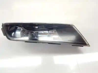Автозапчасти б/у левая противотуманная фара за SKODA SUPERB BERLINA 3V3 Active ссылки OEM IAM 3V0941699  3V0941699