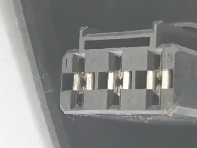 Автозапчасти б/у центральный подлокотник за audi q2 (gab) basic ссылки oem iam 81b863244g  81b863244g