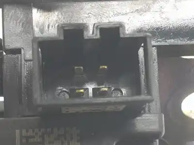 Автозапчасти б/у замок багажника/ворот за audi q2 (gab) basic ссылки oem iam 81a827505  81a827505