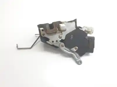 Автозапчасти б/у замок левой передней двери за toyota rav4 (a2) 2.0 d-4d 4wd ссылки oem iam 6932042360  6932042360